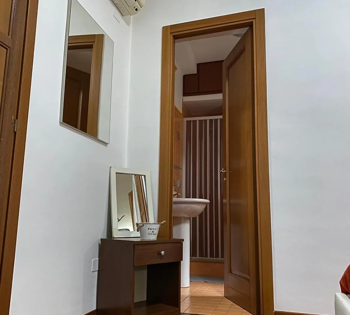 Apartment La Casetta Di Nonno Antonio Palermo Italy